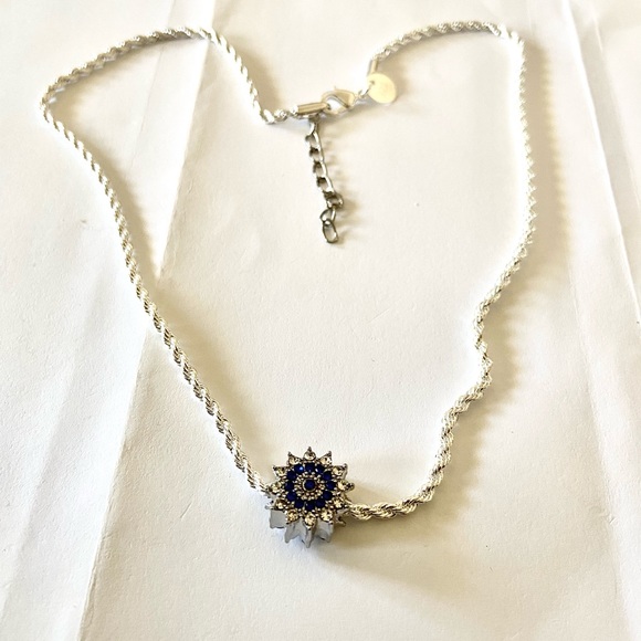 🔥🎁Necklace with pendant by Miriam’s Designs🔥🌺 - Picture 2 of 6